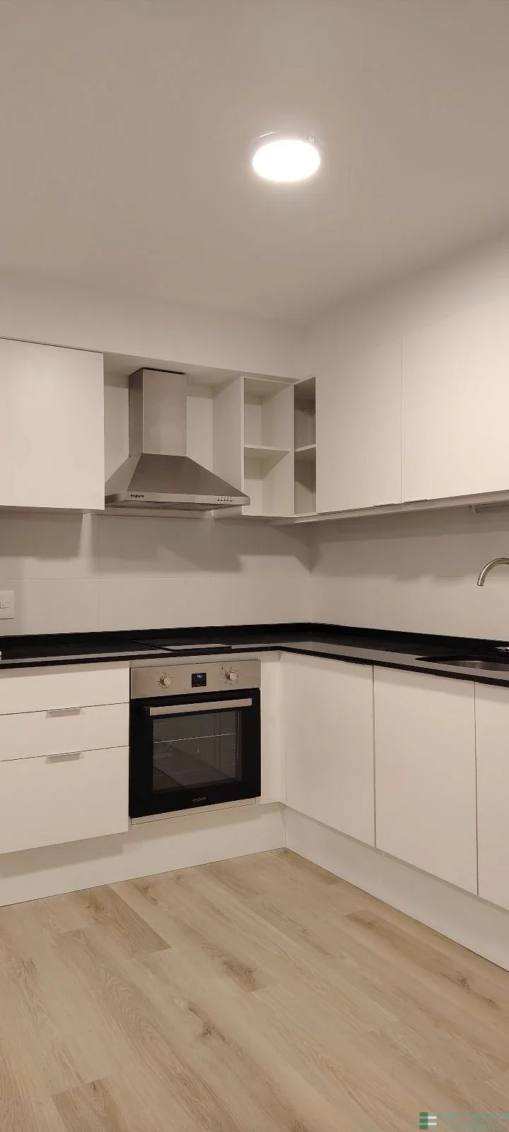 Apartamento en venta  Cordón Sur - Imagen 2