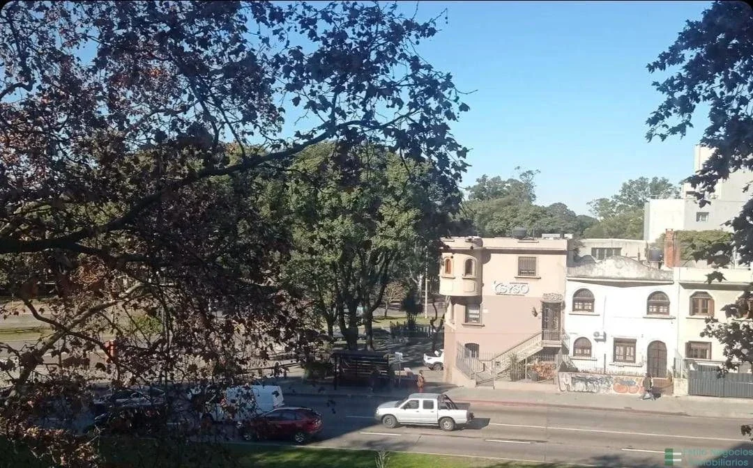 Apartamento en venta c/ cochera en Parque Batlle - Imagen 1