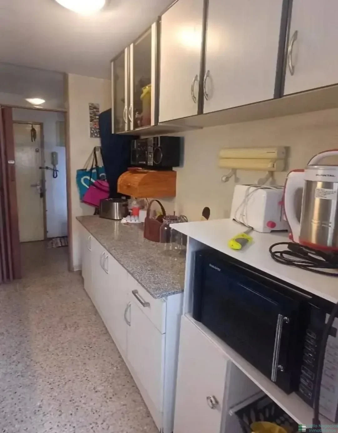 Apartamento en alquiler c/ cochera en Malvin Norte - Imagen 5