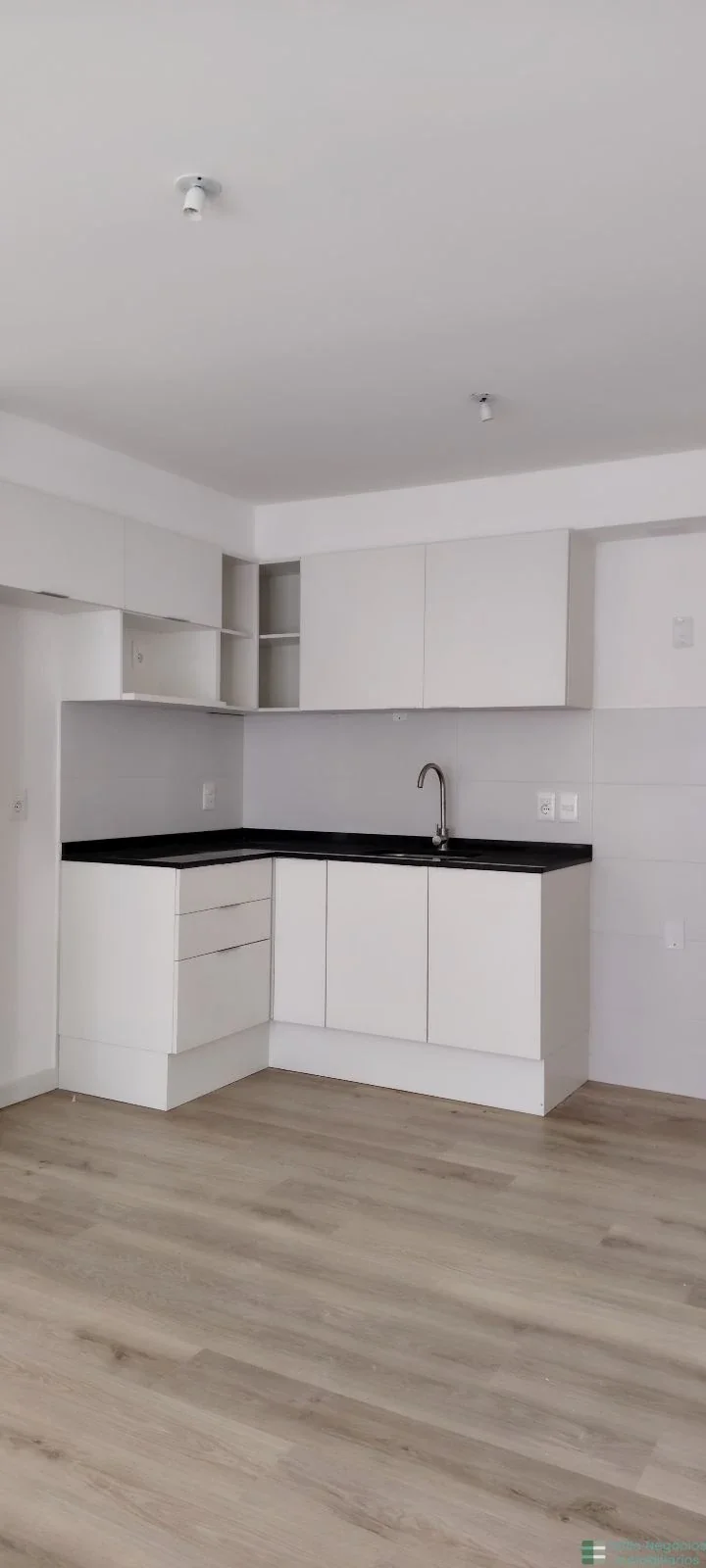 Apartamento en venta en Cordón - Imagen 2