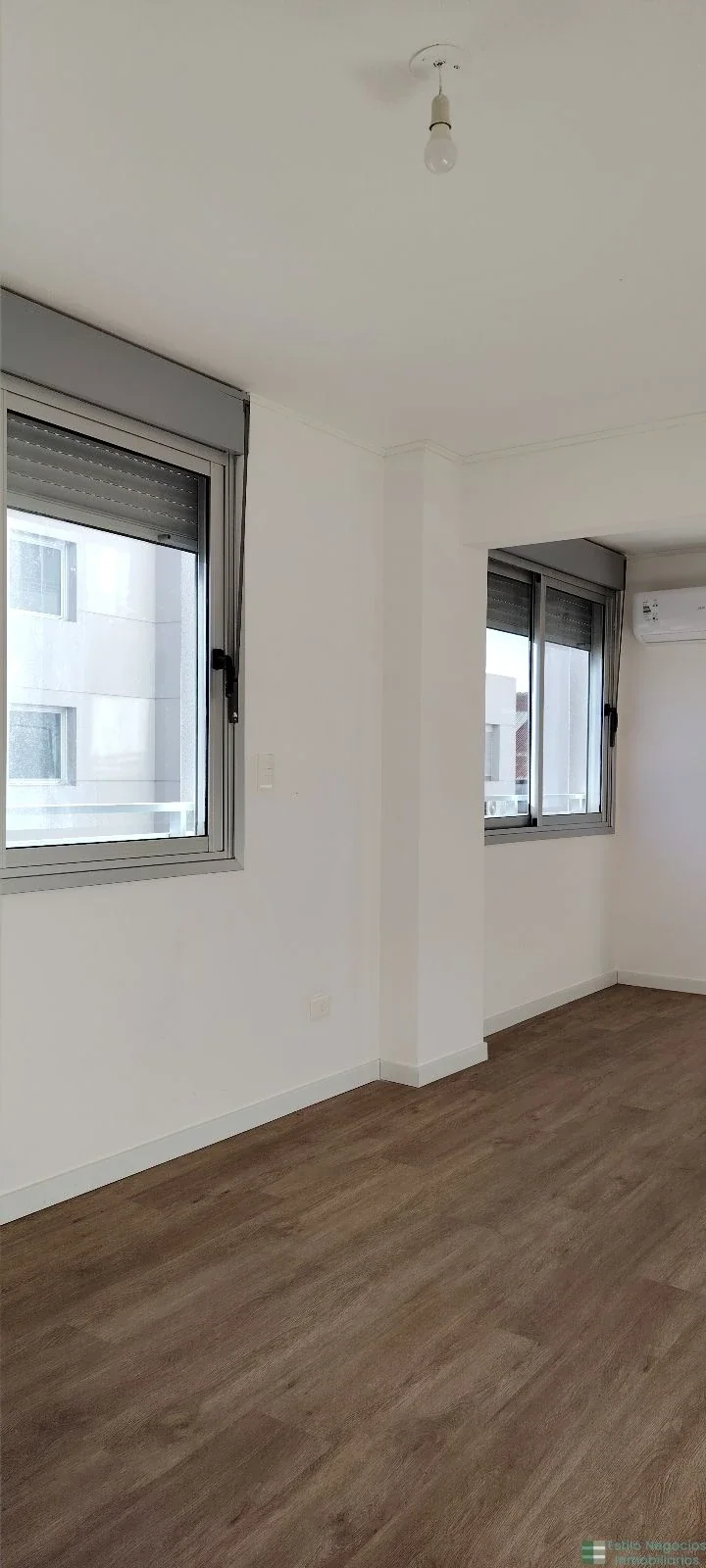 Apartamento en alquiler en Tres Cruces - Imagen 4