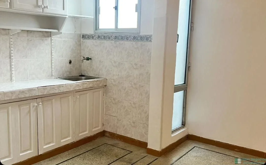 Apartamento en alquiler en Centro - Imagen 1
