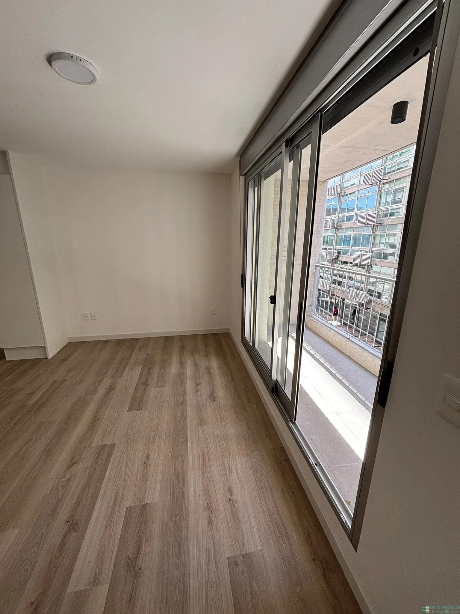 Apartamento en alquiler en Cordón - Imagen 2