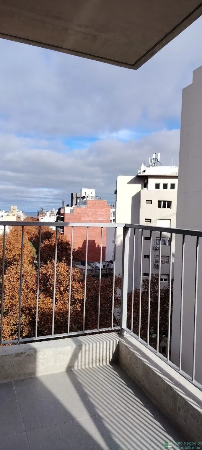 Apartamento en alquiler en Cordón - Imagen 1