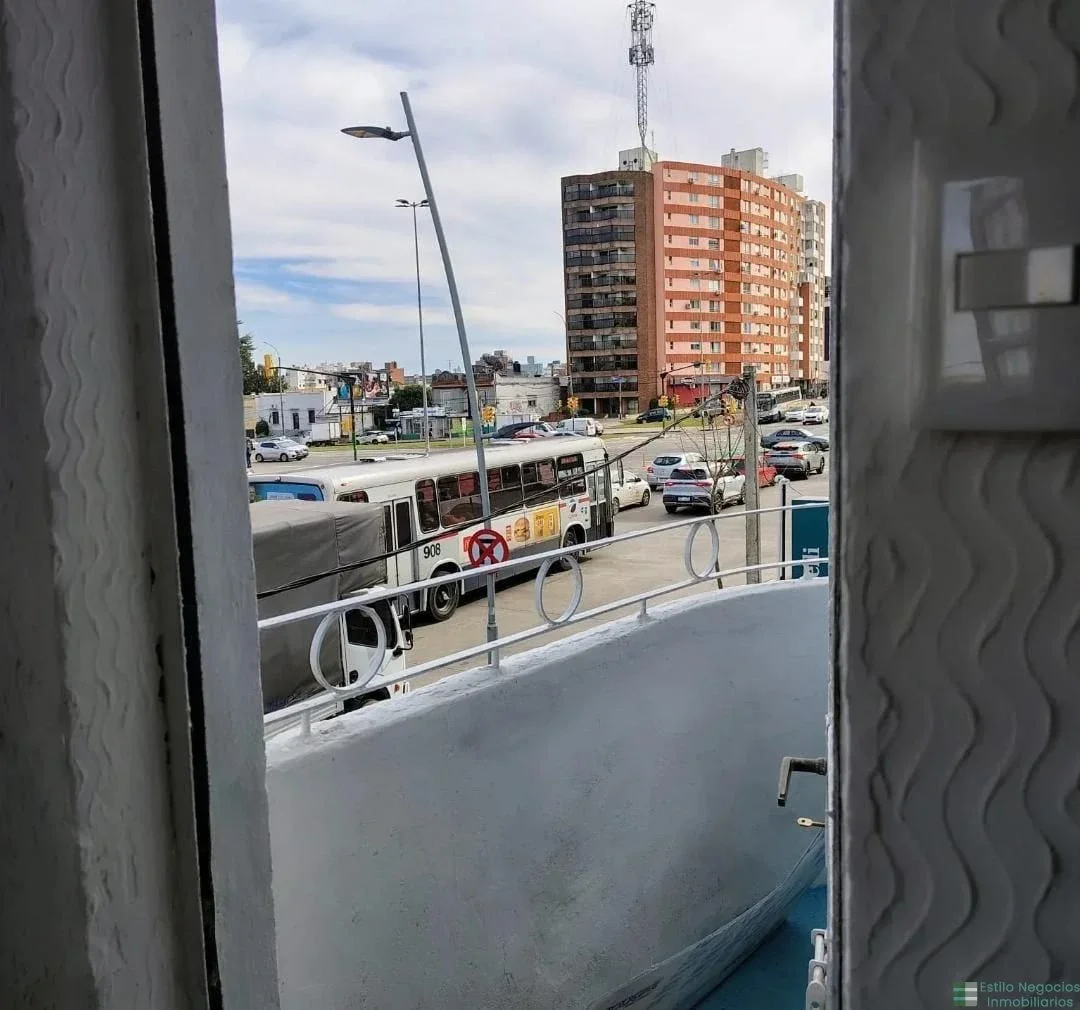 Apartamento en alquiler c/ cochera en La Blanqueada - Imagen 2