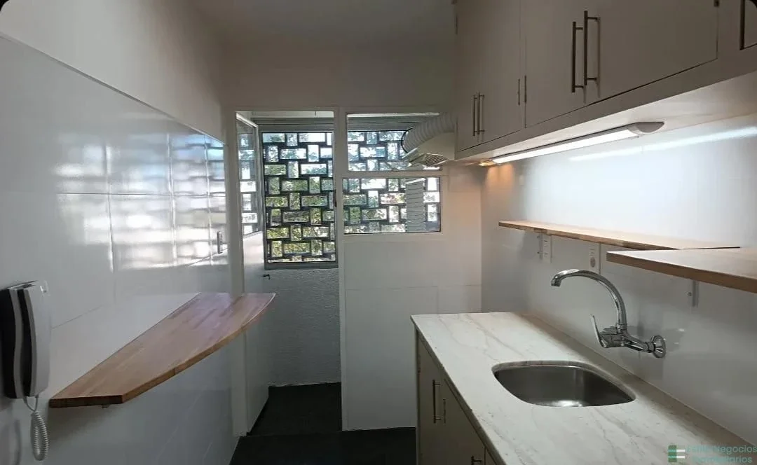 Apartamento en alquiler en Tres Cruces - Imagen 4