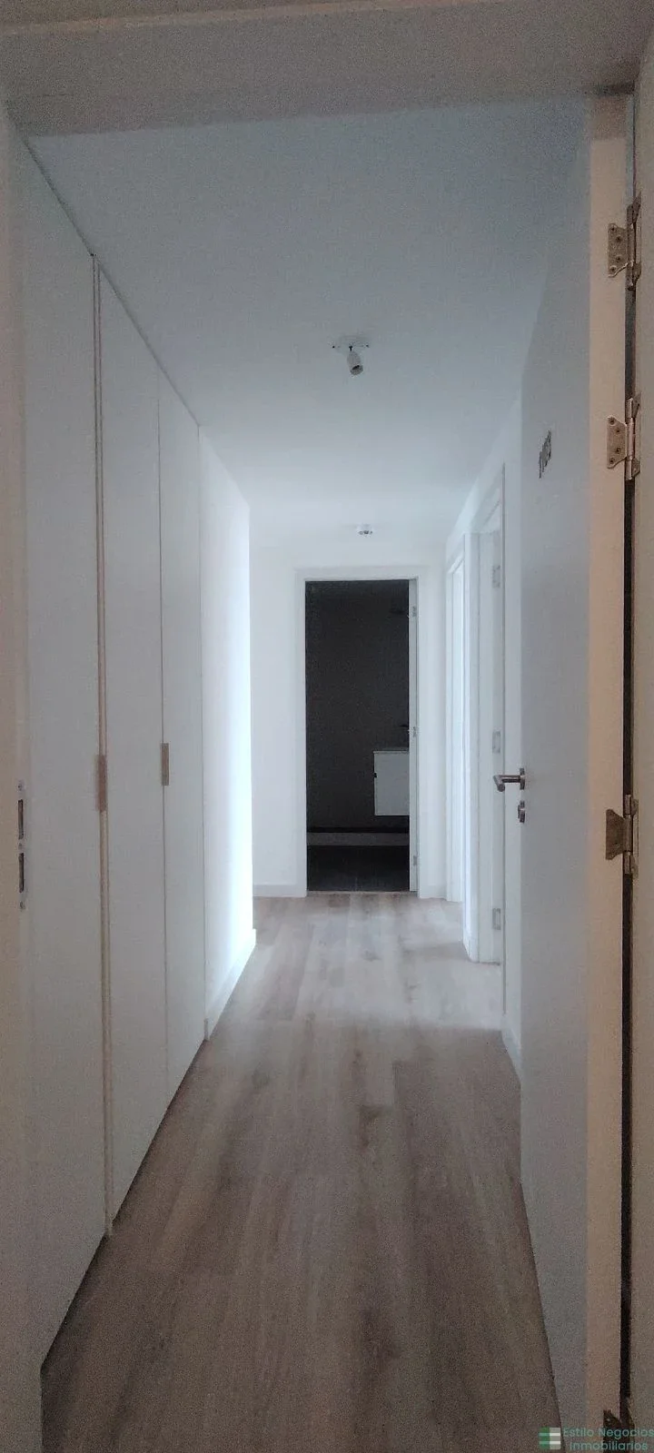 Apartamento a estrenar 2 dormitorios y 2 cochera en Cordón - Imagen 3