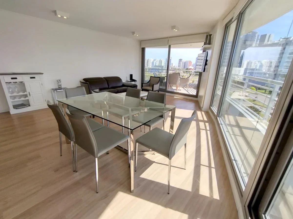 Apartamento en alquiler anual con todos los servicios!! - Imagen 3