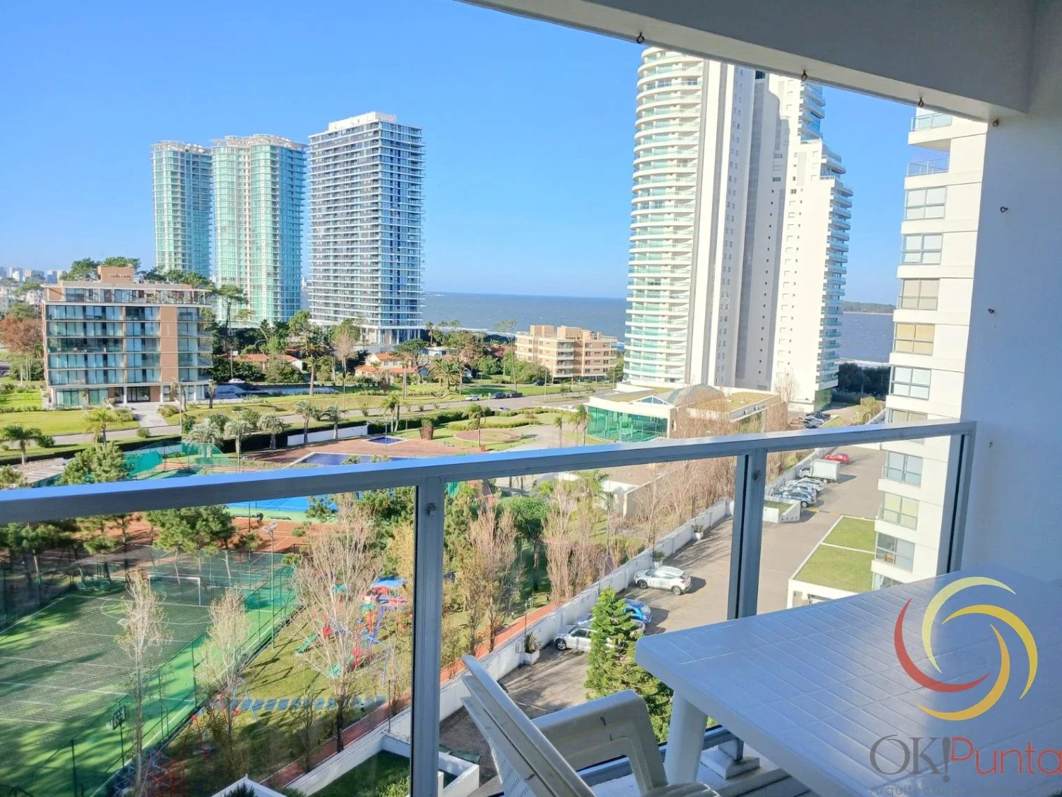 Alquiler anual, apartamento en Playa Mansa con 3 dormitorios!! - Imagen 4