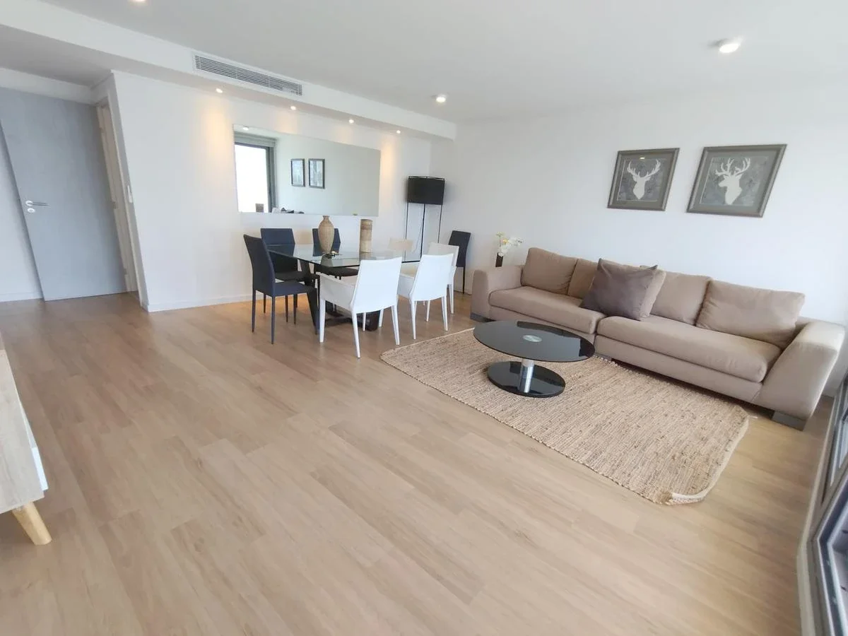 Alquiler anual apartamento en torre con servicios - Imagen 3