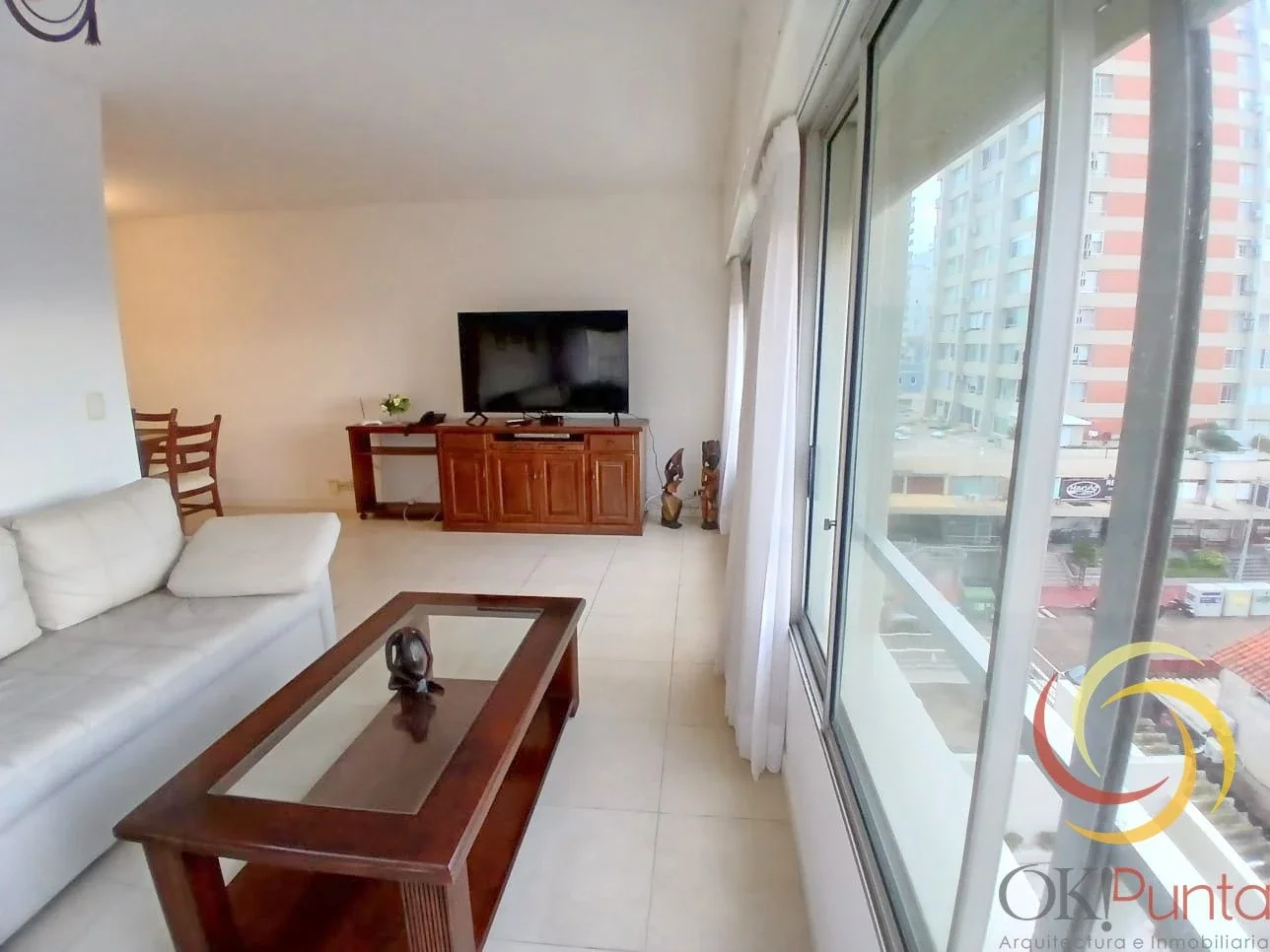 Apartamento en venta de 2 dormitorios con buena distribución - Imagen 2