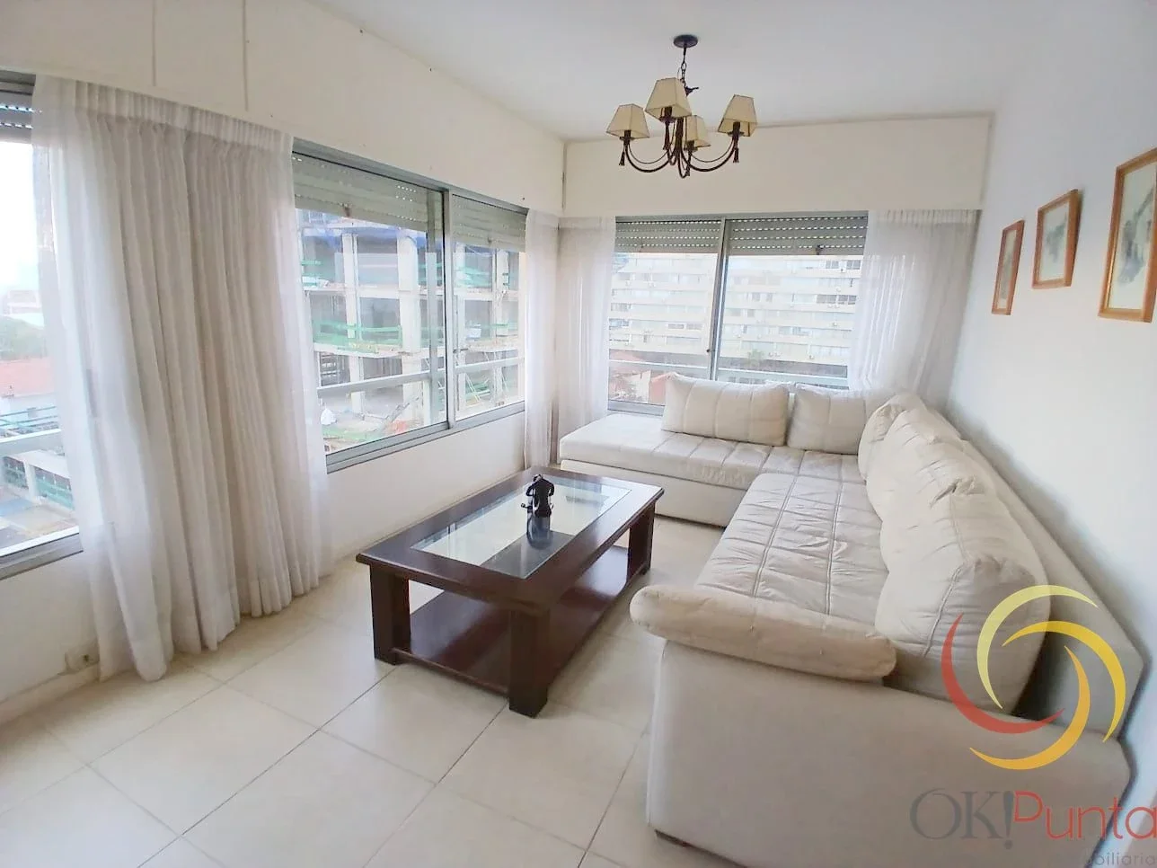 Apartamento en venta de 2 dormitorios con buena distribución - Imagen 1