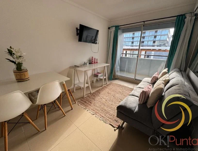 Oportunidad en zona Península 1 dormitorio y garaje - Imagen 2