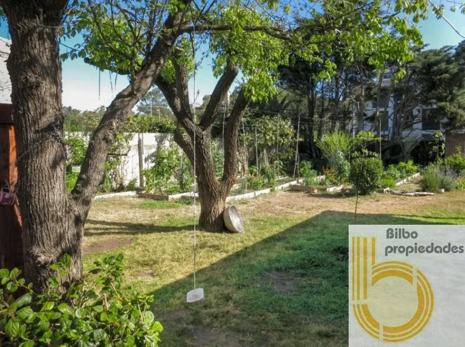 Casa en venta c/ cochera en Barra de Carrasco - Imagen 2