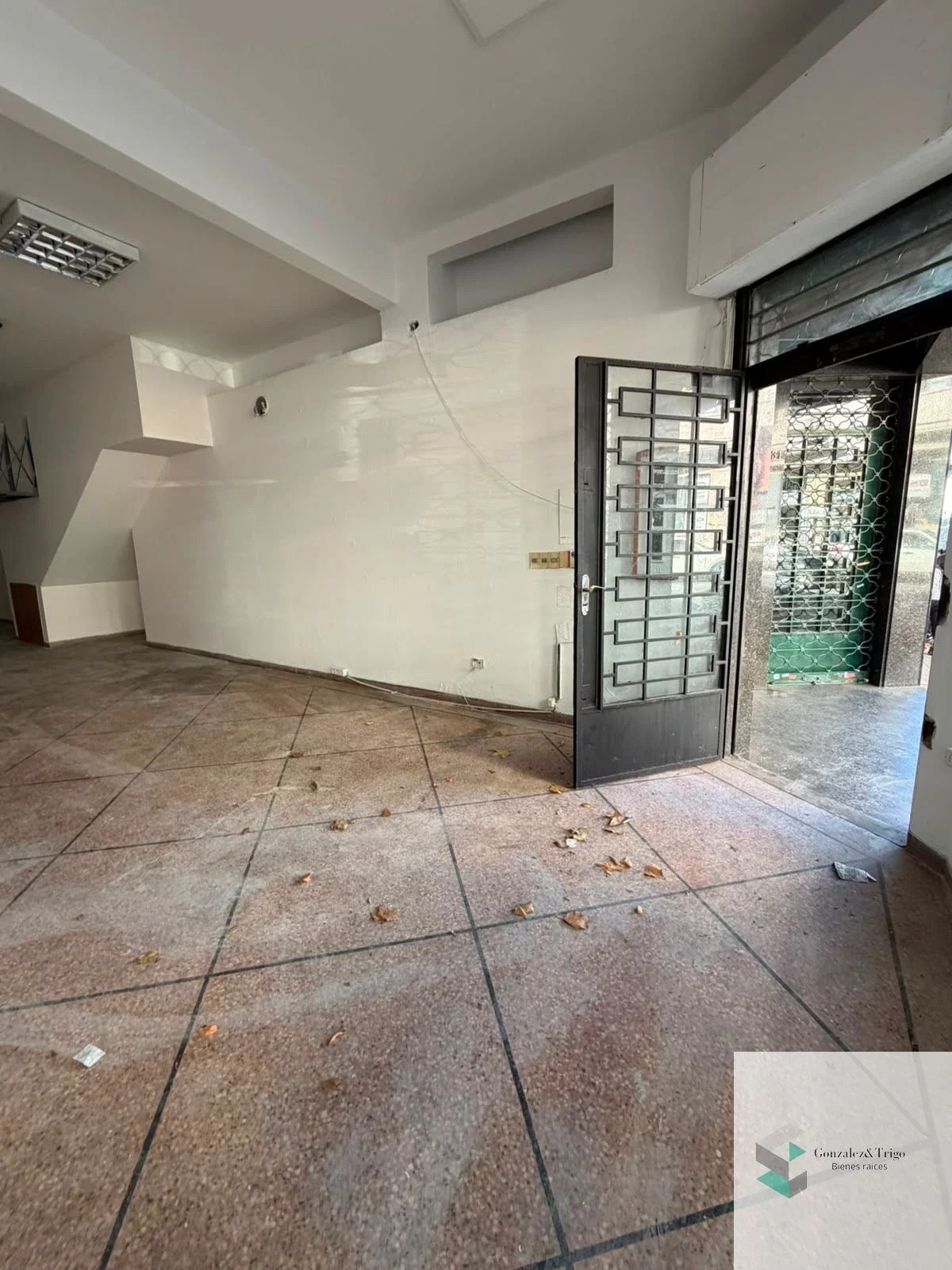 Local Comercial en alquiler ubicado en Centro - Imagen 2