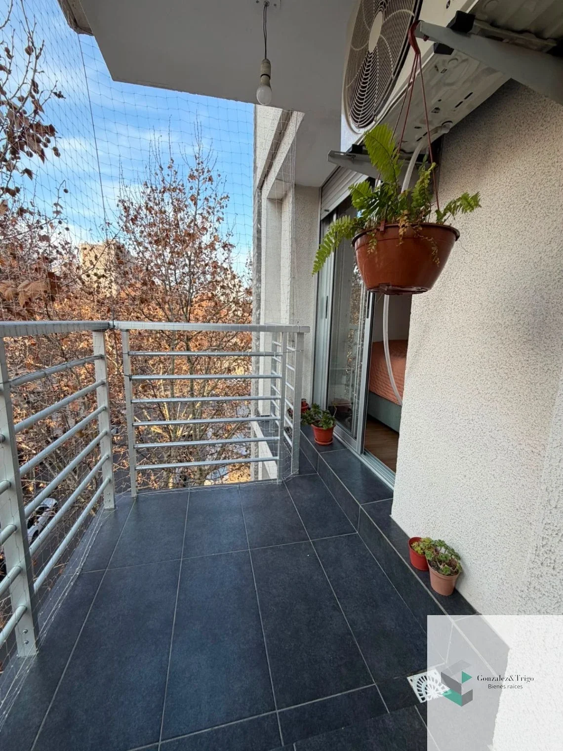 Apartamento en alquiler c/ cochera en Cordón - Imagen 1