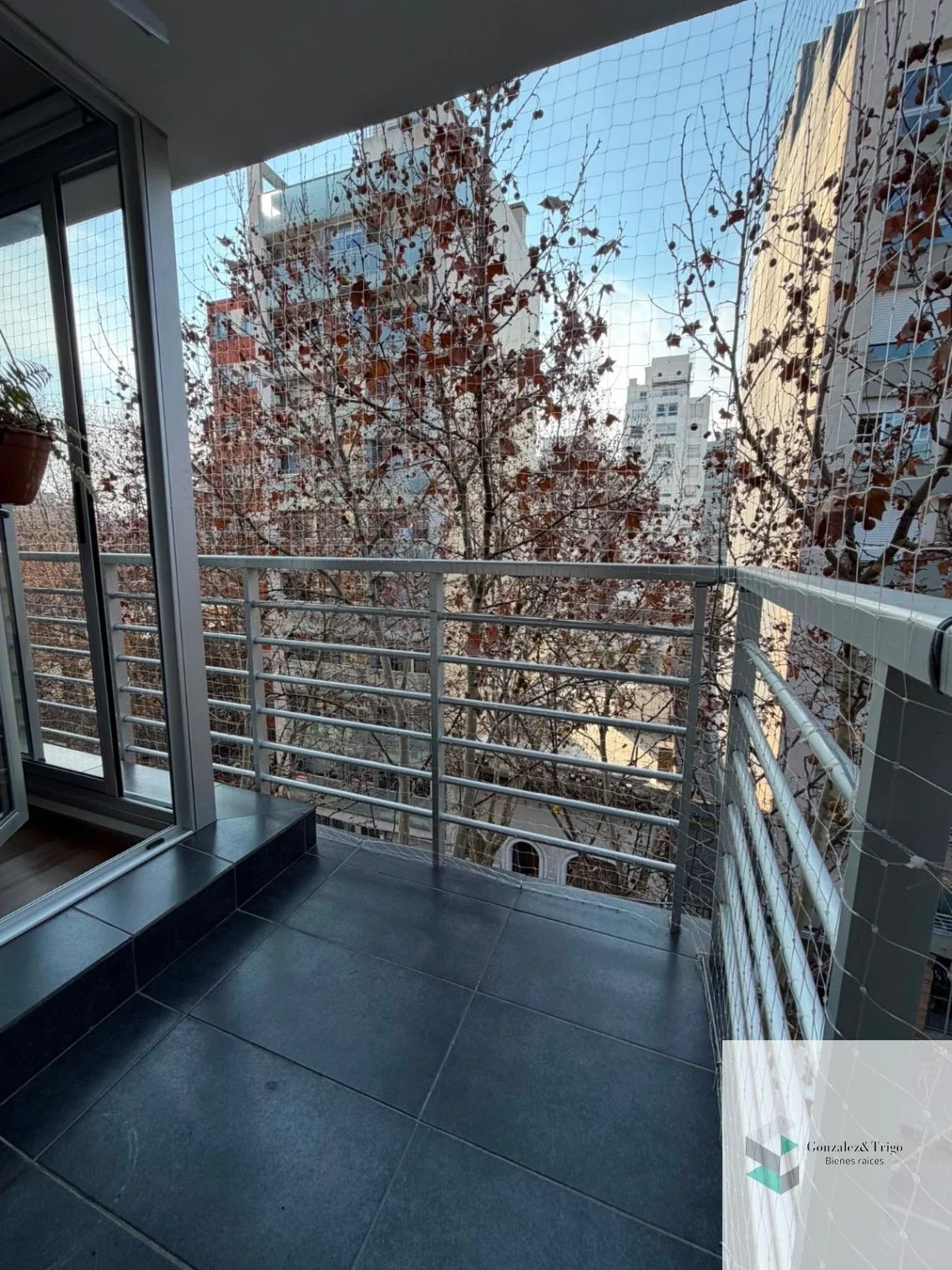 Apartamento en alquiler c/ cochera en Cordón - Imagen 3
