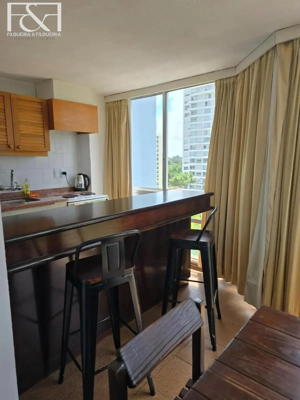 Apartamento en venta c/ cochera en Cantegril - Imagen 5