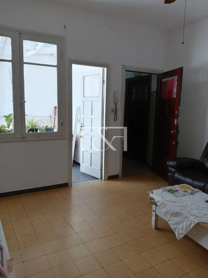 Venta Apartamento De 1 Dorm. Con Terracita En Aguada - Imagen 1