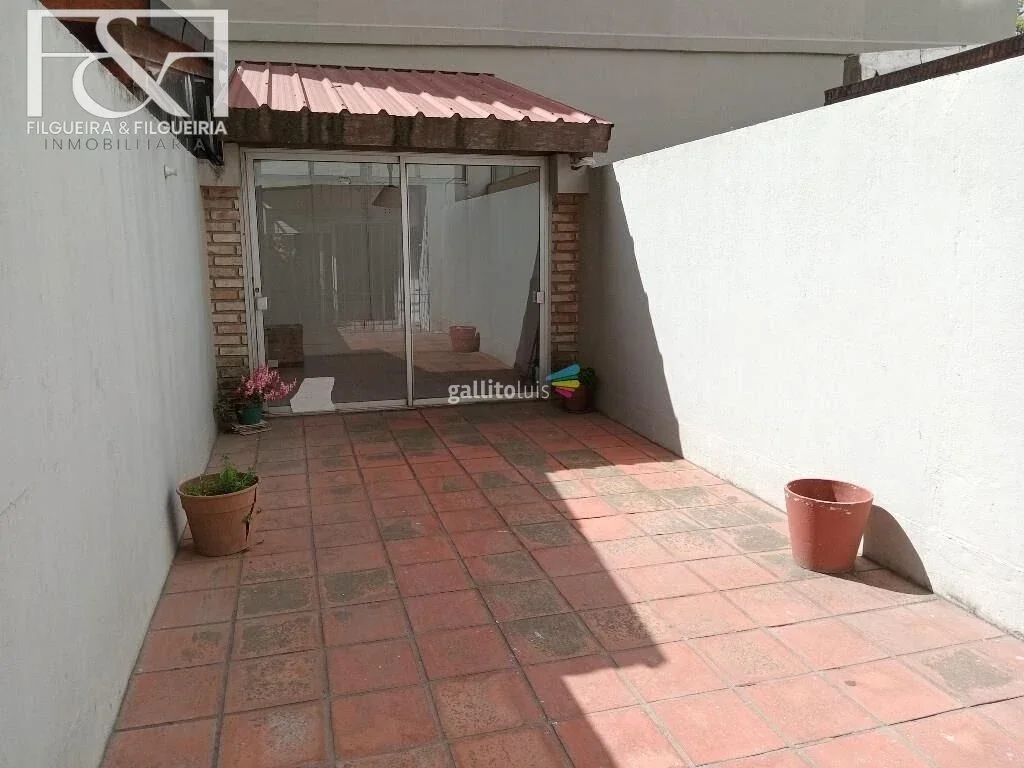 Apartamento en venta c/ cochera en Pocitos - Imagen 1