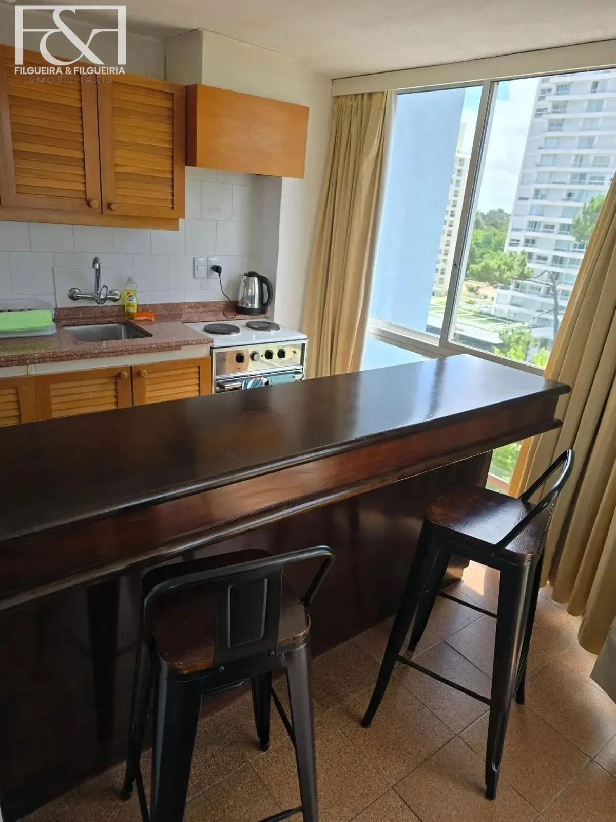Apartamento en venta c/ cochera en Cantegril - Imagen 4