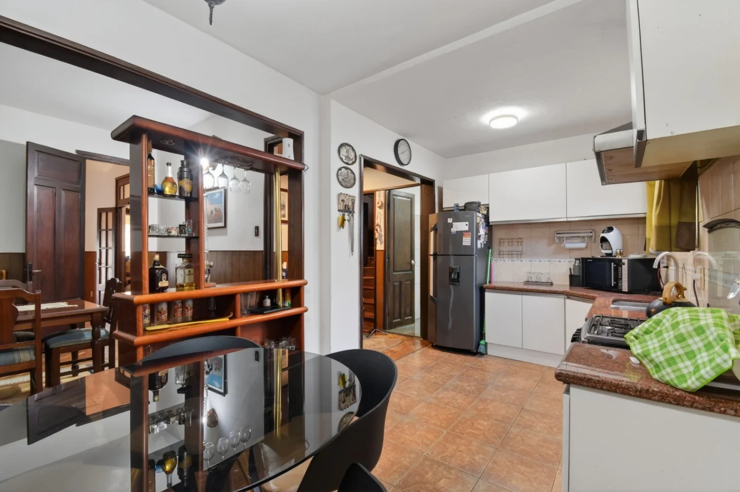 Casa en alquiler c/ cochera en Buceo - Imagen 4