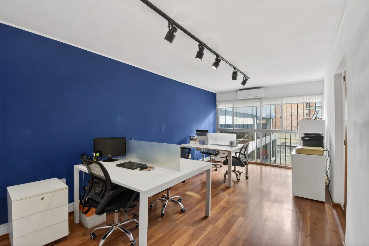 Venta de Oficina Centro con Garaje - Imagen 2