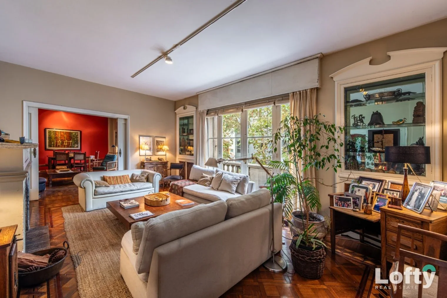 Apartamento en Venta 4 Dormitorios y Servicio en Centro Barrio Sur con Garaje - Imagen 1