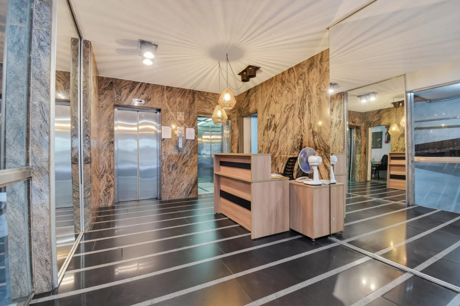 Venta de Oficina Centro con Garaje - Imagen 3