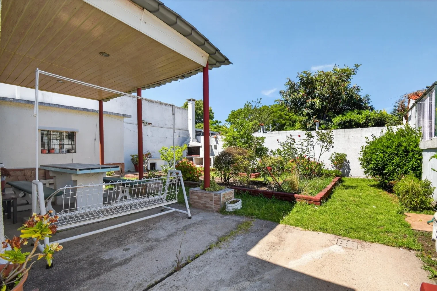 Venta Casa 2 dormitorios Sayago con patio - Imagen 1