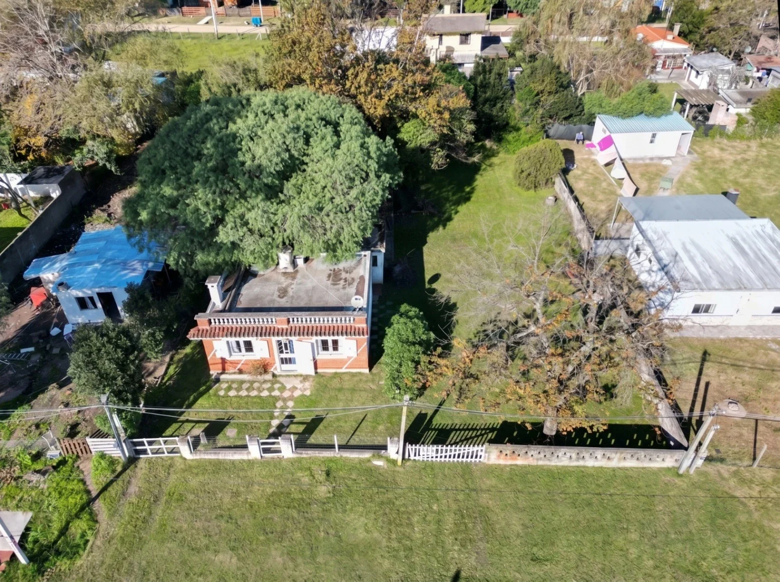 Venta de casa y 2 Padrones en San Luis, Canelones. - Imagen 1