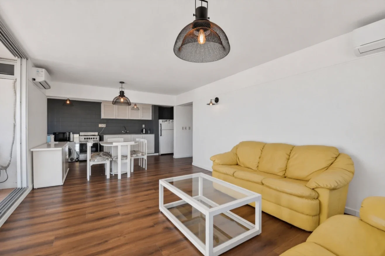 Apartamento en venta c/ cochera en Península - Imagen 4