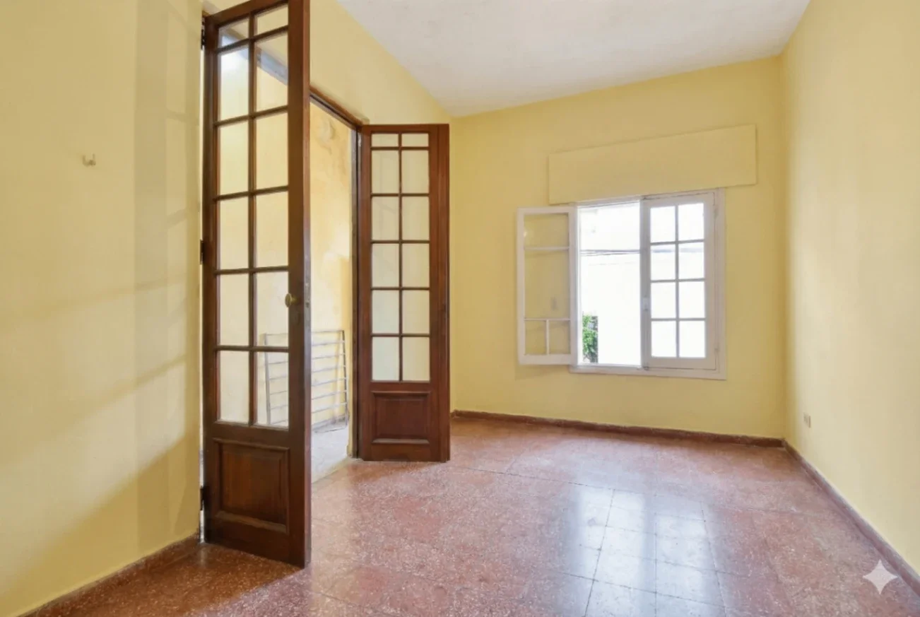 Venta de casa/terreno de 106 m2. 3 dormitorios en Barrio Sur. Próx. Dique Mauá. - Imagen 1