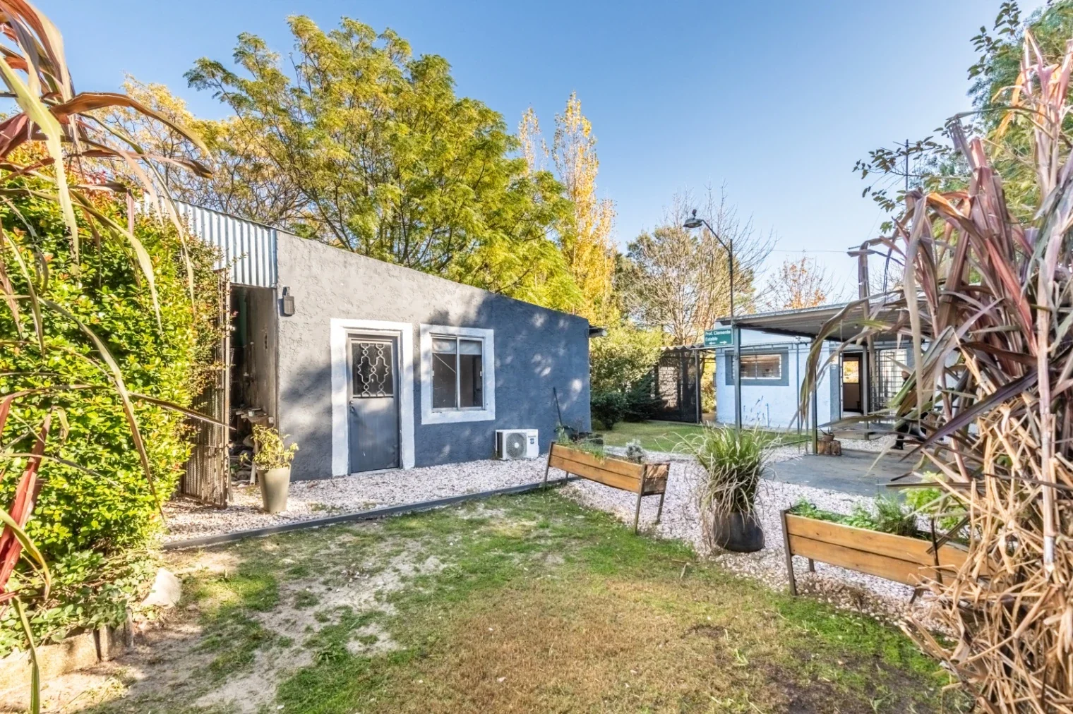 Casa en venta 4 dormitorios 2 baños c/ cochera en Parque del Plata - Imagen 1