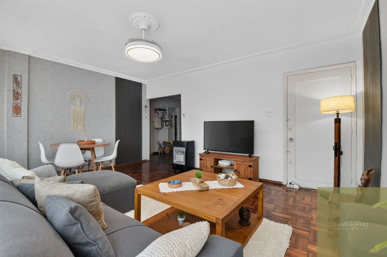 Venta apartamento tres dormitorios/ Patio en Centro - Imagen 3