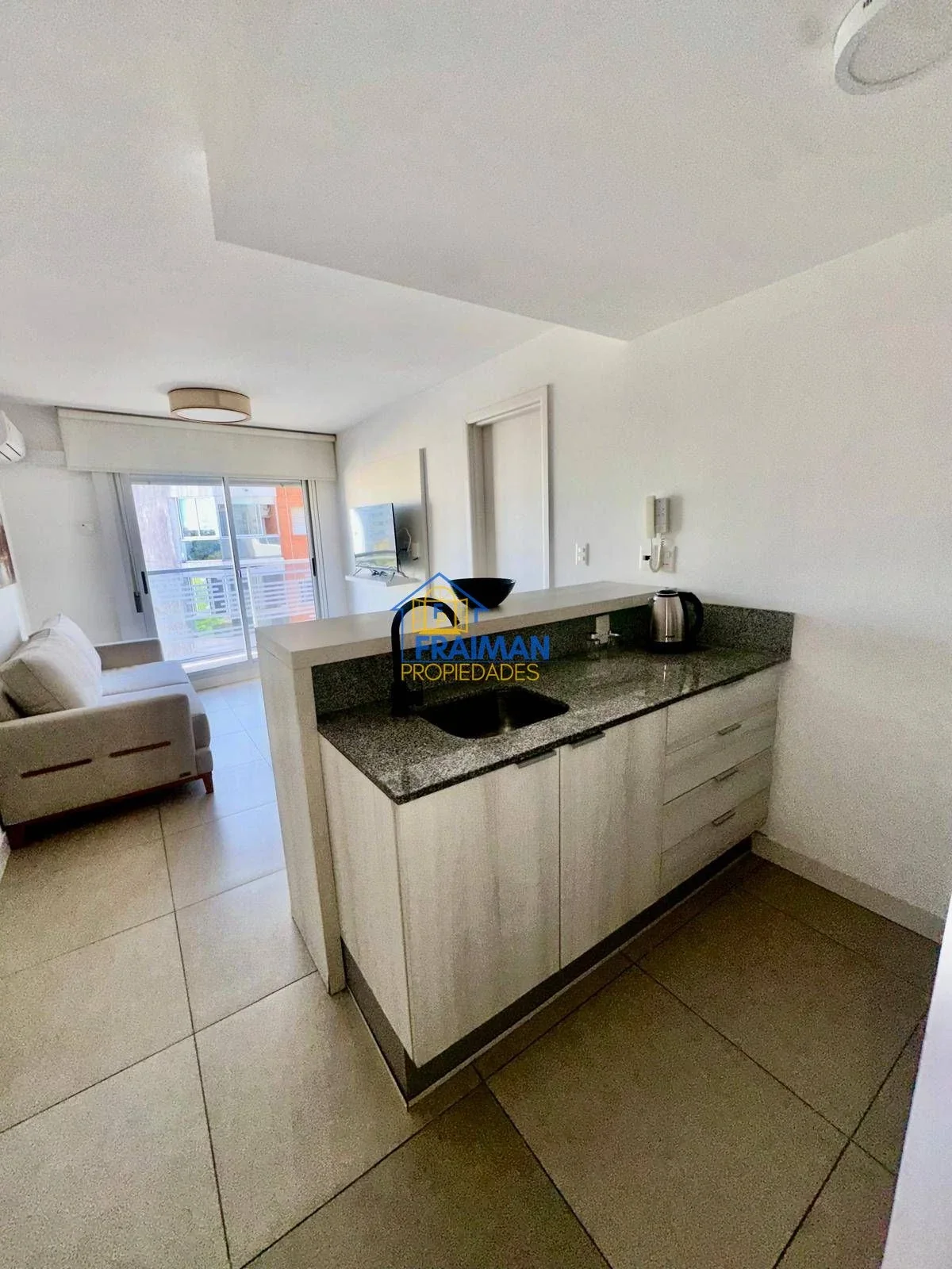Apartamento 2 dormitorios en alquiler en Pocitos Amoblado - Imagen 5