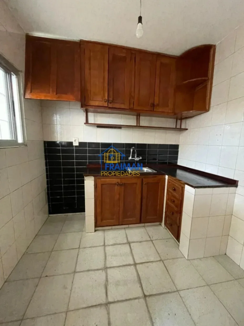 Casa en alquiler 2 Dormitorios con cochera en Buceo - Imagen 4