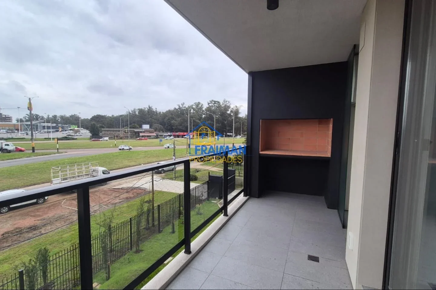 Apartamento en alquiler en Barra de Carrasco - Imagen 1