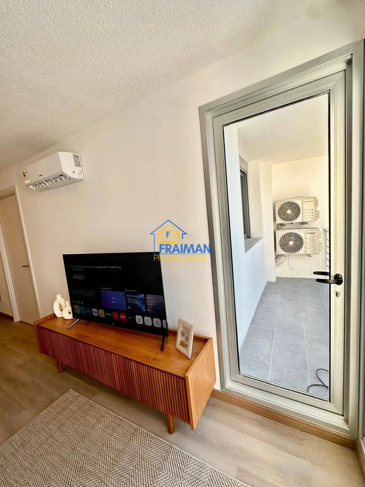 Apartamento 1 Dormitorio en alquiler en Tres Cruces amoblado a estrenar - Imagen 3
