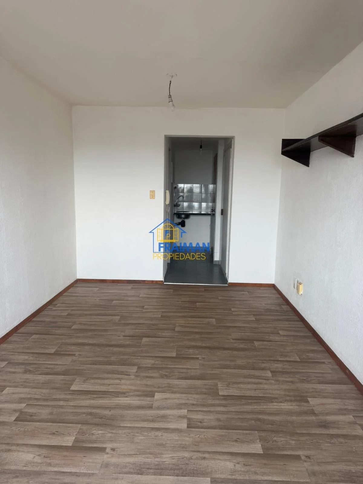 Apartamento Monoambiente en alquiler en Tres Cruces - Imagen 4