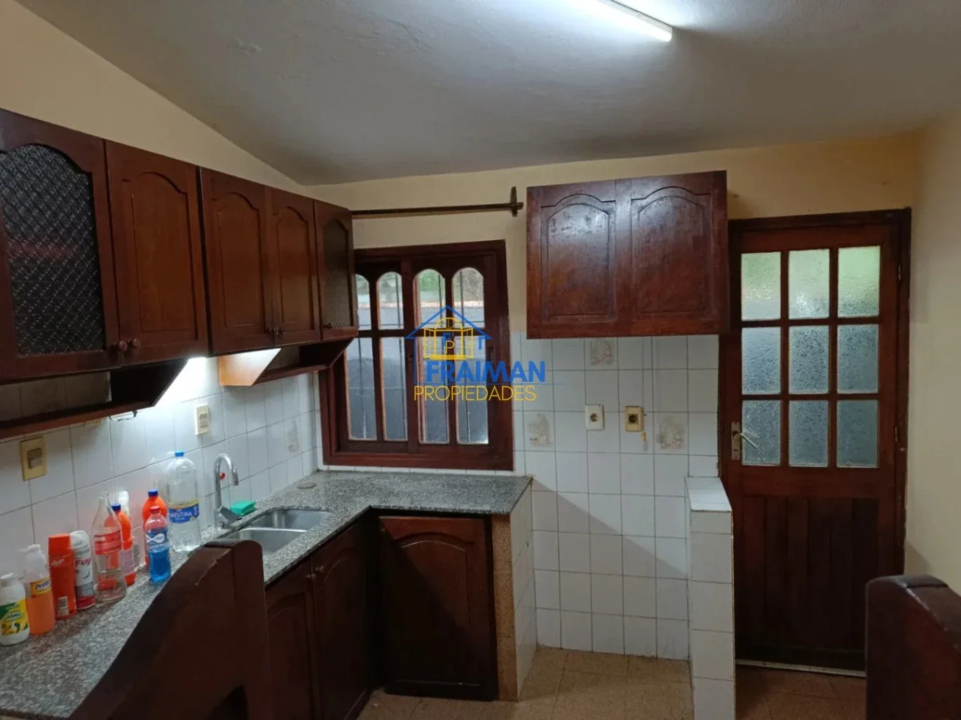 Casa 2 Dormitorios en alquiler con cochera en Lagomar - Imagen 4