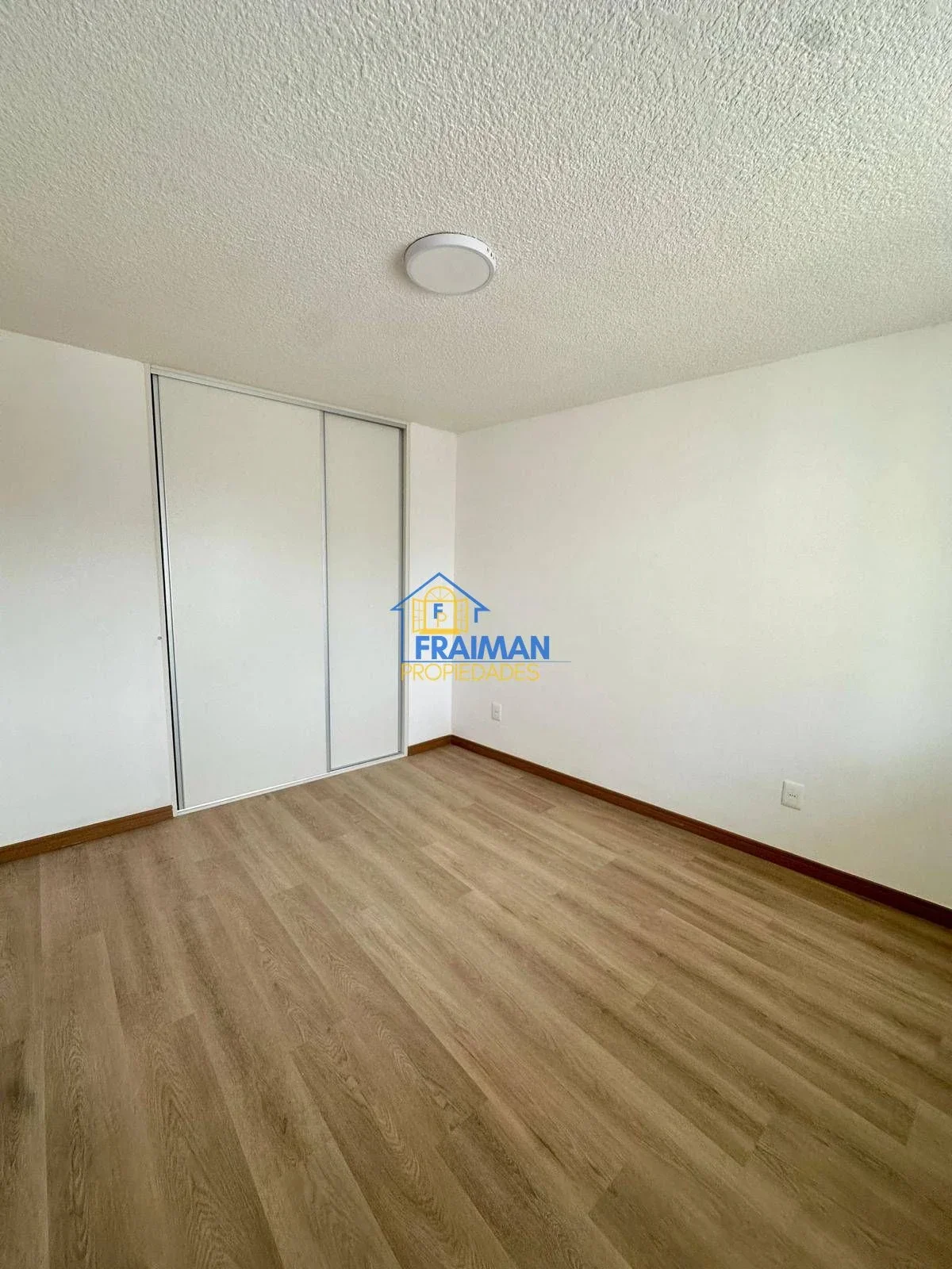 Apartamento 1 Dormitorio en alquiler en Tres Cruces - Imagen 5