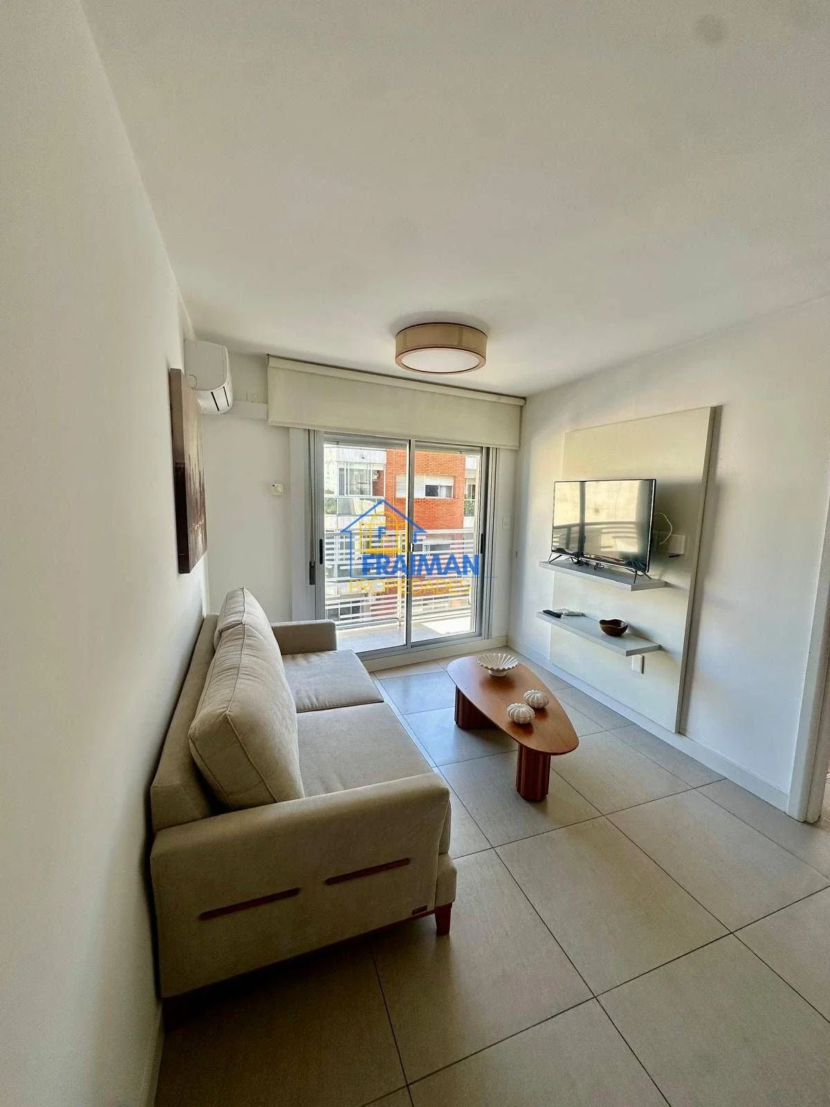 Apartamento 2 dormitorios en alquiler en Pocitos Amoblado - Imagen 2