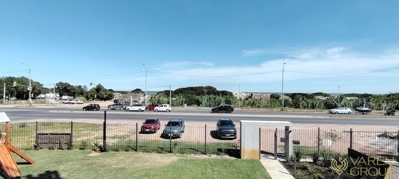 A estrenar ! Hermoso apartamento sobre la rambla 3 dormitorios - Imagen 5