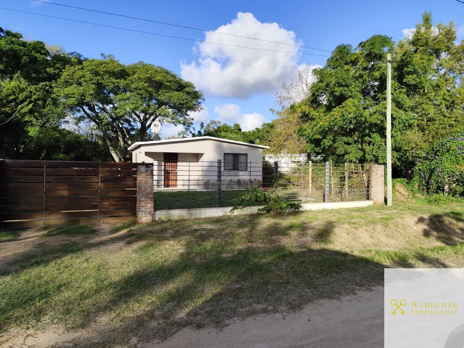 Casa en alquiler de 2 dormitorios c/ cochera en Salinas - Imagen 3