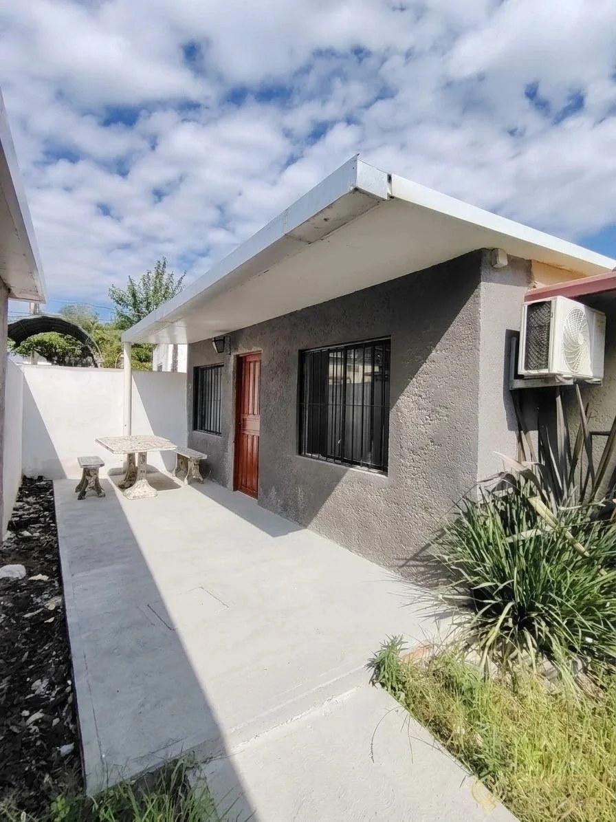 Apartamento en alquiler c/ cochera en Médanos de Solymar - Imagen 2