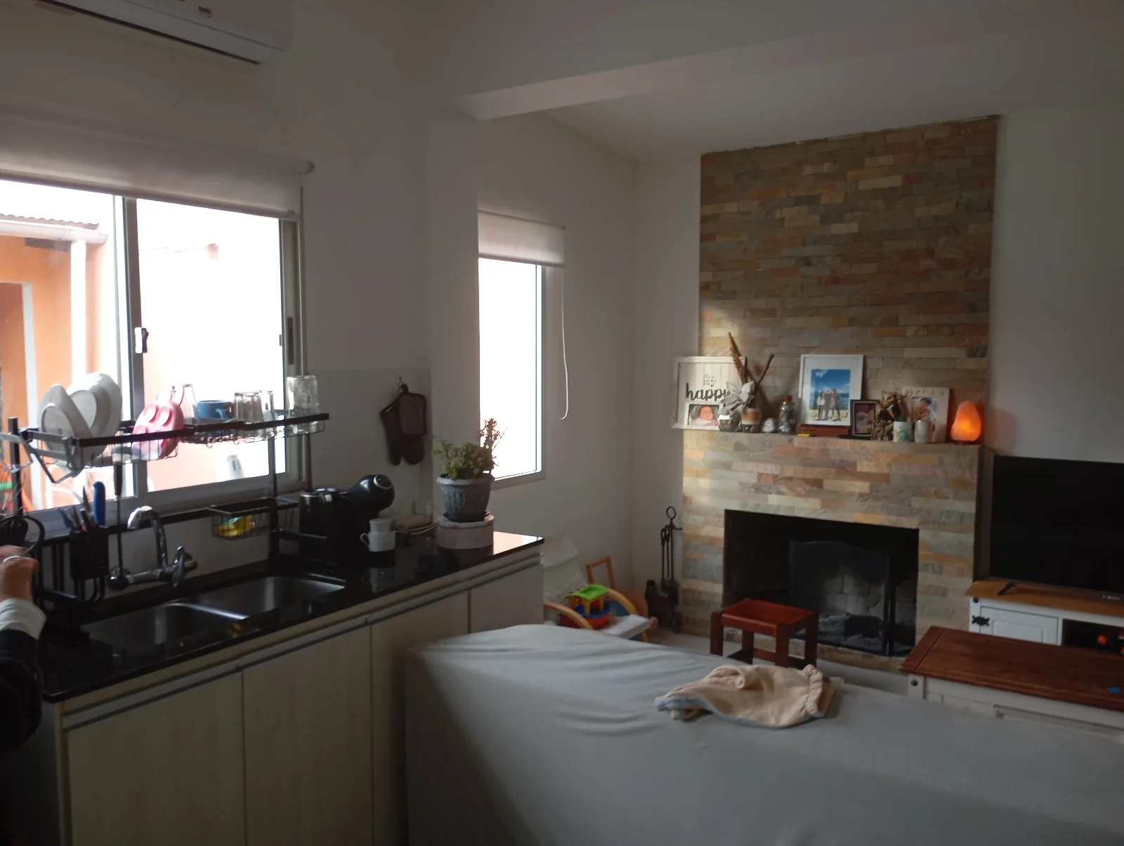 Casa en venta c/ cochera en Carmelo - Imagen 2
