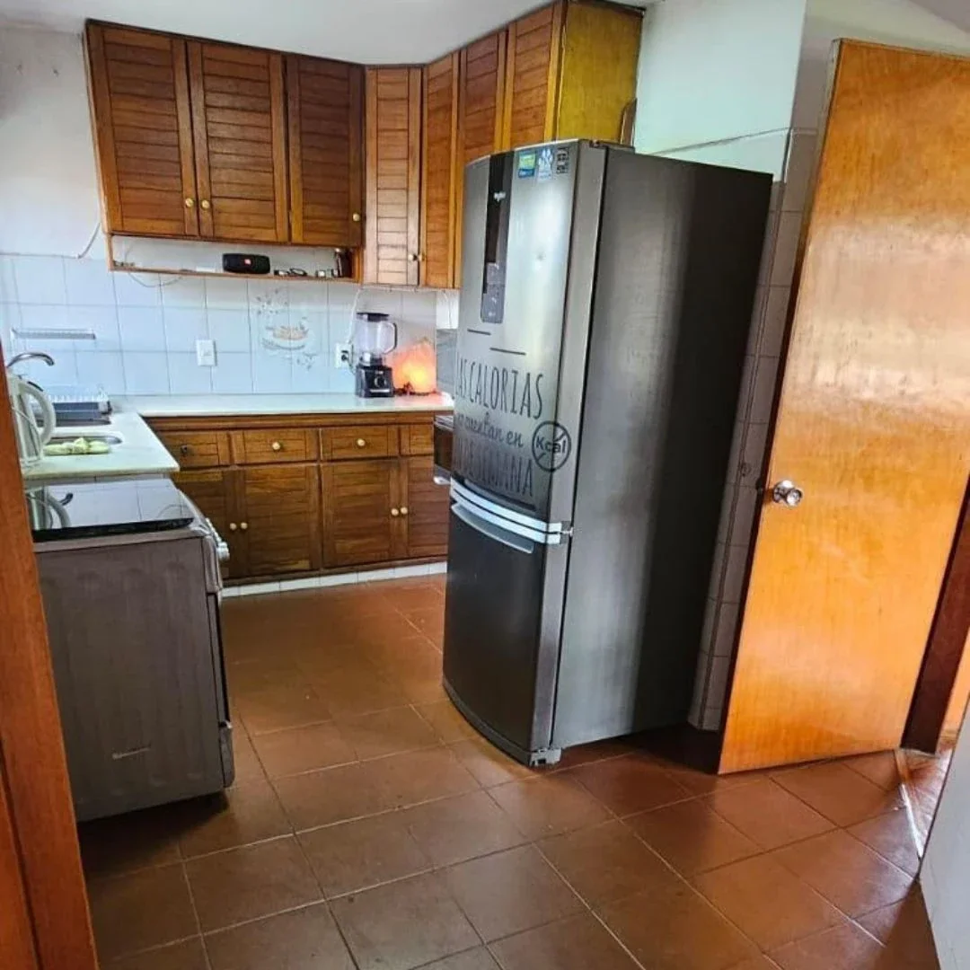 Casa en venta c/ hermoso Jardín, Patio y Gge en Malvin. 1 Cuadra Norte - Imagen 3