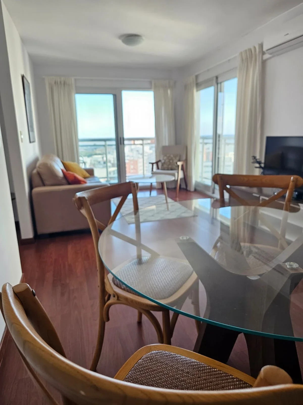 Alquiler 2 dorm + 2 baños 1 en suite c/Gge en Torres Náuticas - Imagen 3