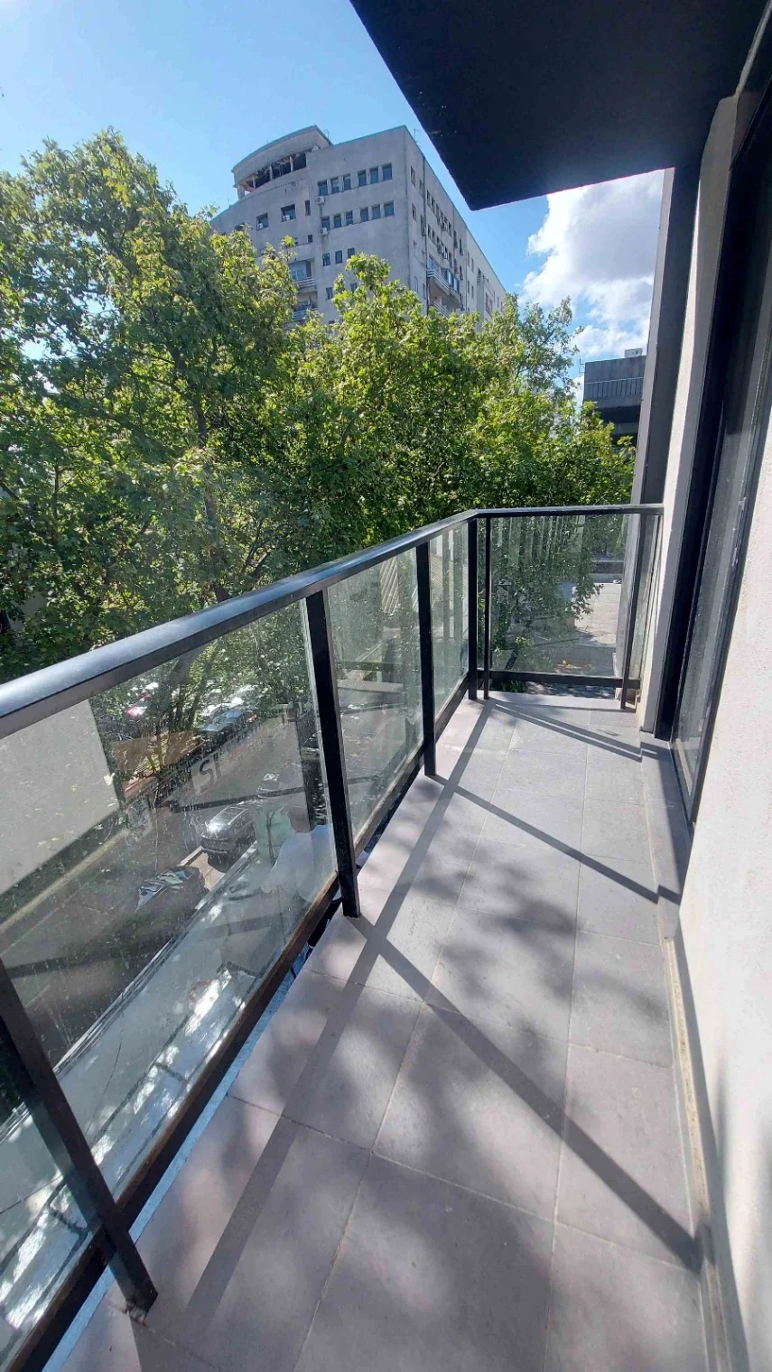 Apartamento en venta de 2 dormitorios y Garaje, CON RENTA/ Centro - Imagen 2
